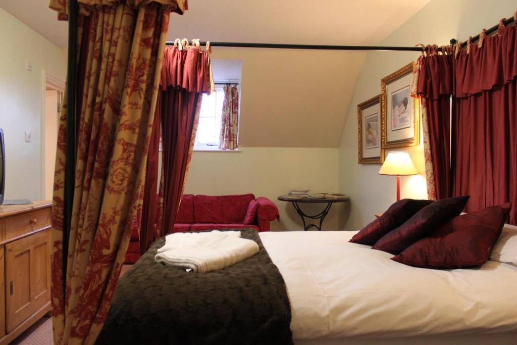 The Mill Arms Hotel Romsey Værelse billede